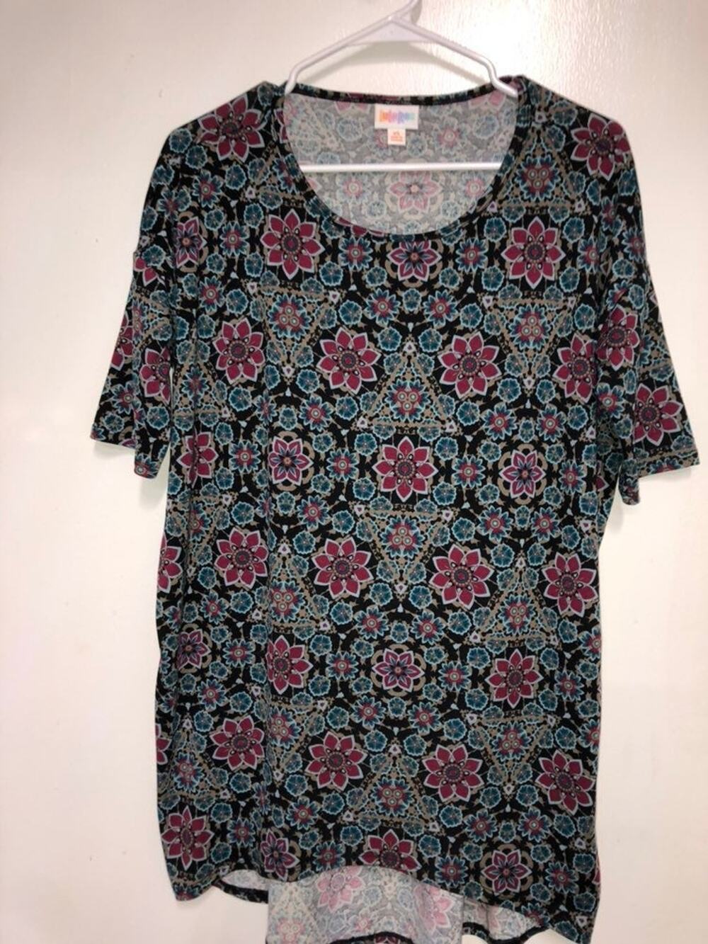 NWOT Lularoe Irma XS
